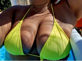 Massaggi - benessere Orzinuovi - Italiana Curvi :massaggi rilassanti sensuali Tel:3476254392