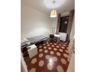 Stanza in appartamento in affitto a Siena