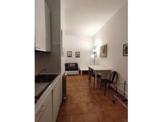 PRATICO BILOCALE ARREDATO