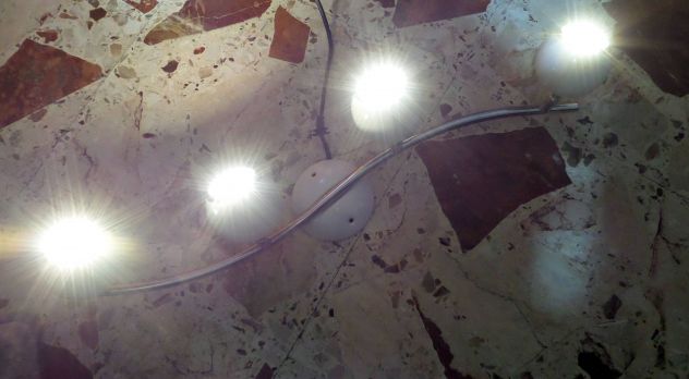 Lampada da soffitto / Parete ( moderna ) 4 faretti a sfera orientabili Usata - Foto 2