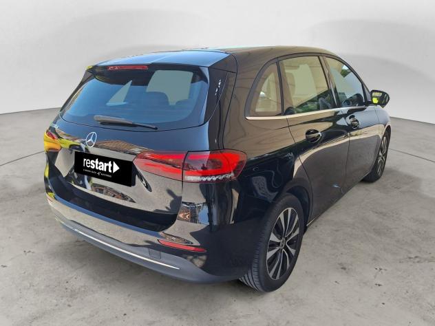 Mercedes-Benz Classe B 180d 116 CV NAVI LED Business Extra - Foto 2