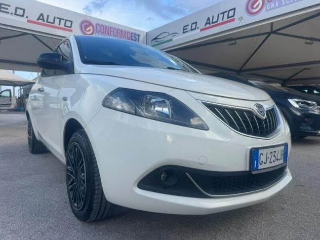 LANCIA Ypsilon 3ª serie Ypsilon 1.0 FireFly 5 porte S&S Hybrid Ecochic Gold - Foto 2