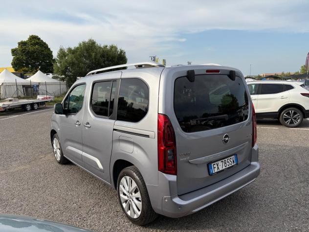 Opel Combo Life Combo Life 1.5D 130 CV S&S AT8 Innovation - Foto 4