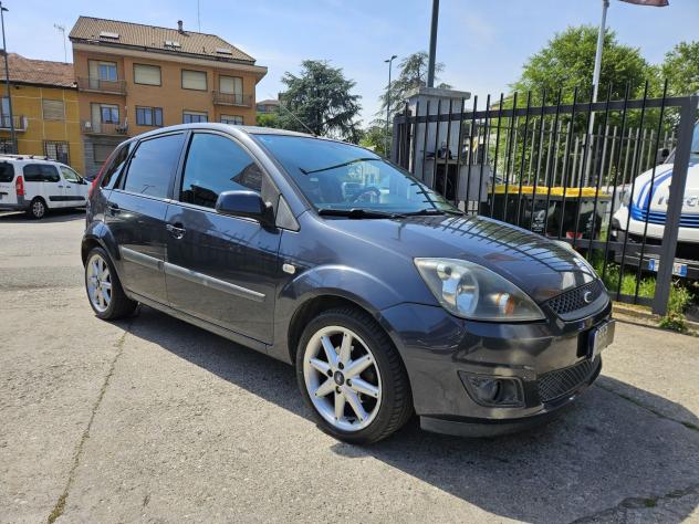 Ford Fiesta Fiesta 5p 1.4 Ghia - Foto 2