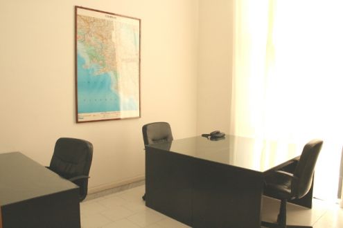 Studio arredato incluso condominio e posto auto euro 200 mese - Foto 2