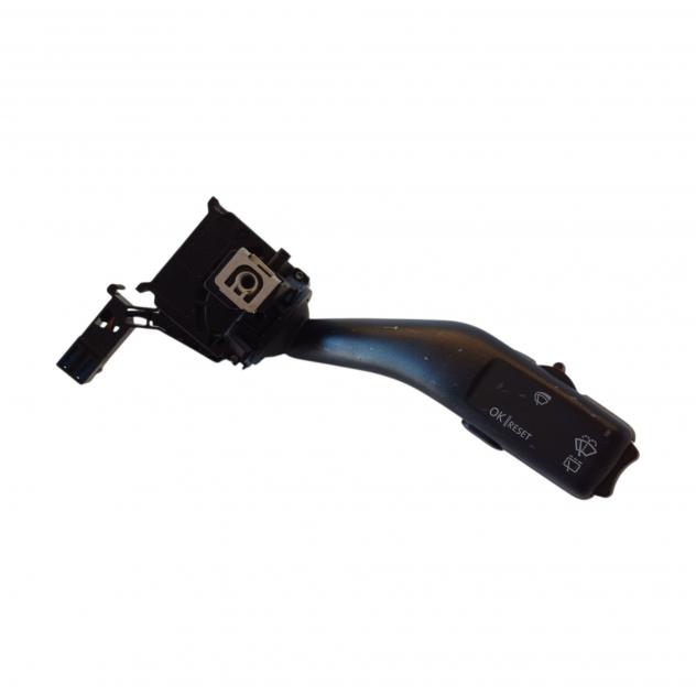 DEVIO TERGICRISTALLO VOLKSWAGEN Golf 5 Berlina 1K0953519H9B9 BLF (0308)