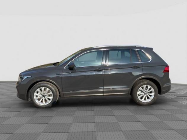 VOLKSWAGEN Tiguan Tiguan 2.0 TDI 150 CV SCR DSG Life rif. 24024093 - Foto 2