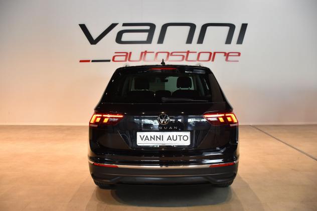 Volkswagen Tiguan 2.0 TDI 150 CV SCR DSG Life - Foto 5