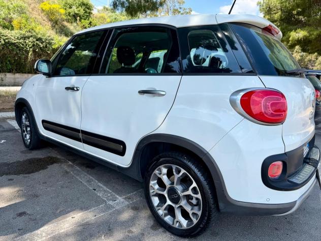 Fiat 500L 1.6 Multijet 120 CV Trekking - Foto 6