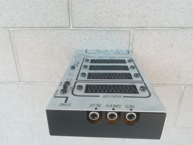 COMMUTATORE VIDEO-AUDIO 3 USCITE SCART + RCA A/V - Foto 5