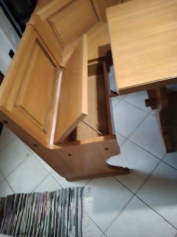 Tavolo in legno con cassapanca - Foto 7