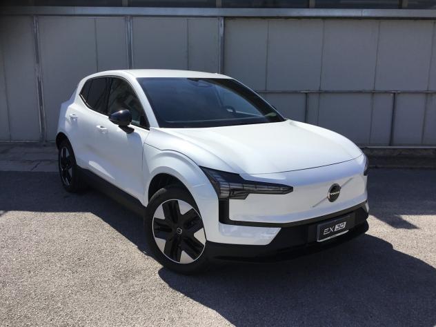 Volvo EX30 P5 Single Motor Plus *SENZA OBBLIGO DI FINANZIAMENTO* - Foto 7
