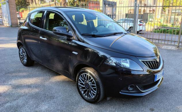 Lancia Ypsilon 1.0 firefly hybrid ORO Plus s&s 70cv - Foto 3