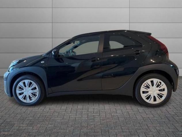 TOYOTA Aygo X 1.0 VVT-i 72 CV 5 porte Active rif. 24108770 - Foto 2
