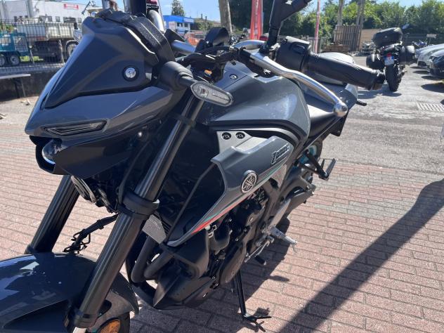 Yamaha MT-03 POCHISSIMI KM GUIADABILE A2 35KW - Foto 8