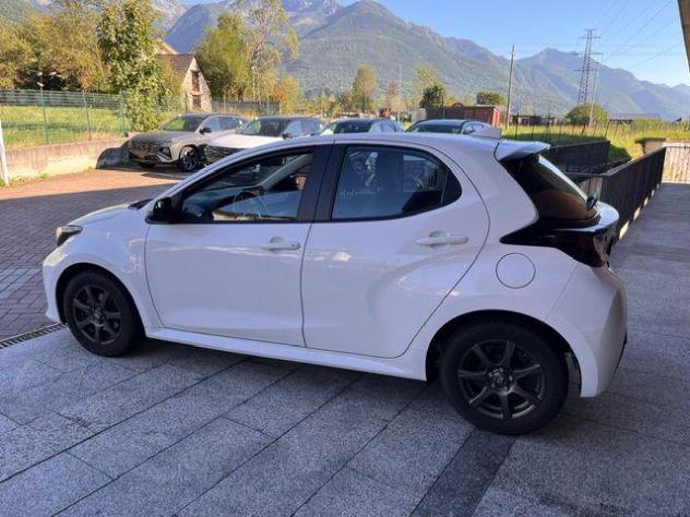 TOYOTA Yaris 1.0 5 porte Active rif. 24046310 - Foto 6