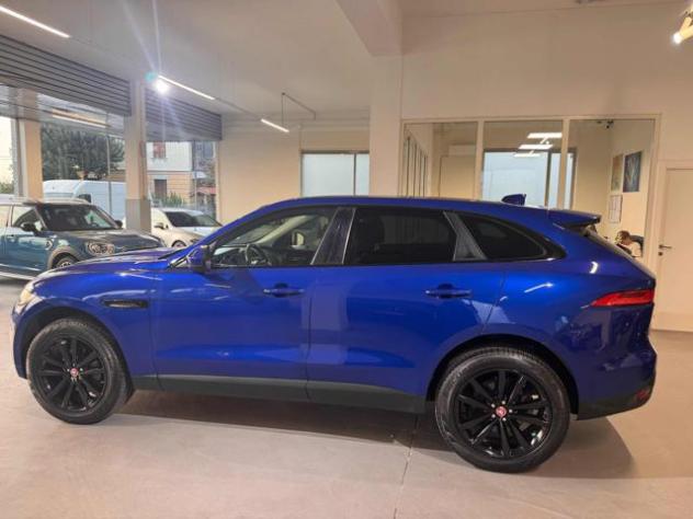 JAGUAR F-Pace 2.0 D 240 CV AWD aut. Portfolio rif. 24117298 - Foto 6