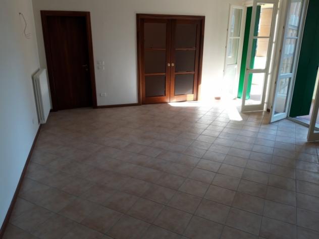 Appartamento di nuova costruzione mq 90 sito in palazzina di pregio. - Foto 3