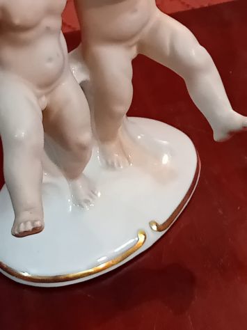 ANTICA RARA COPPIA DI PUTTI ALLEGORICI IN CERAMICA DIPINTA DORATA - Foto 6