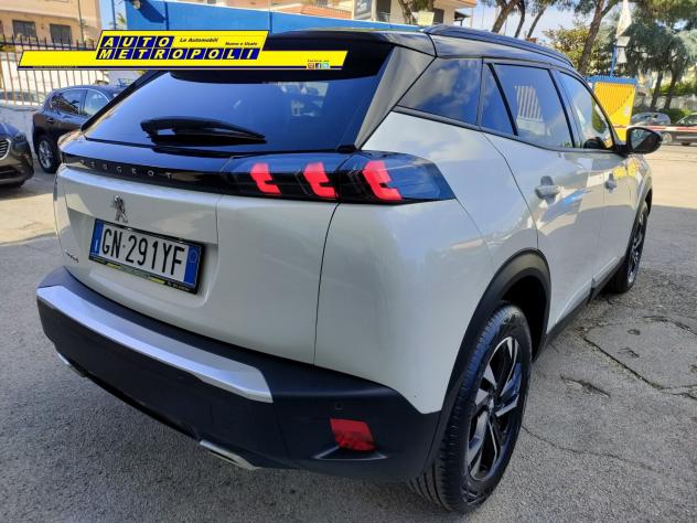 Peugeot 2008 1.2 130cv S&S EAT8 Allure (Automatica) - Foto 6