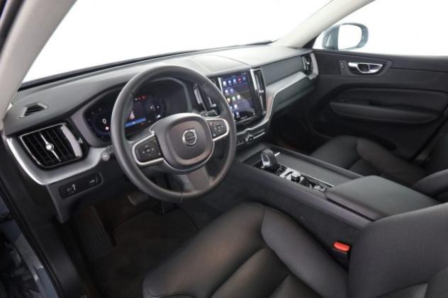 VOLVO XC60 XC60 B4 (d) Geartronic Momentum rif. 23998803