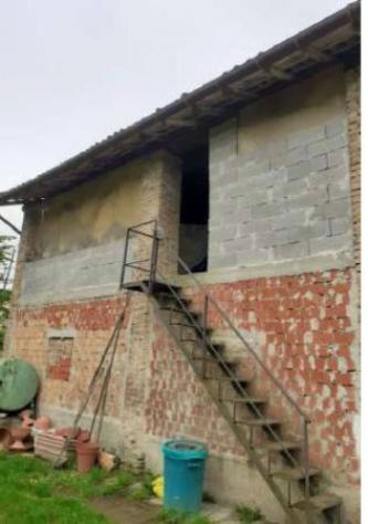 Immobile in asta di 133 m² con più di 5 locali e box auto in vendita a Borgoratto Mormorolo - Foto 3