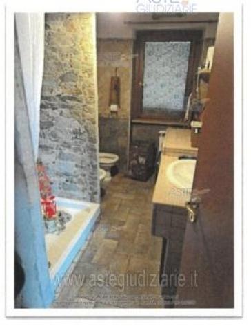 IMMOBILI-IMMOBILE RESIDENZIALE-STRADA SECONDA DI VALLICELLE N.5, INT. 1, PIANO TERRA E 1 - Foto 5