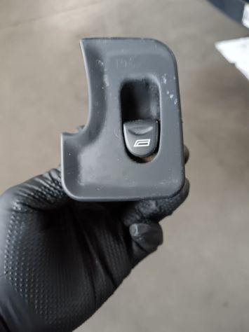 pulsantiera alzavetro alfa 147