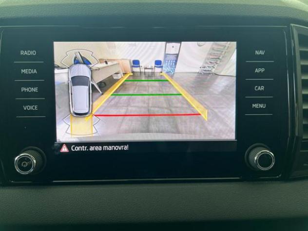 SKODA Karoq 2.0 TDI SCR DSG SportLine rif. 24114670 - Foto 9