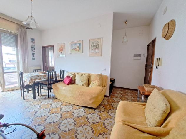 Appartamento in vendita a Marina di Carrara - Carrara 76 mq Rif: 1272228