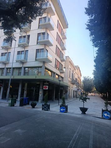 Appartamento design adiacente centro storico, finemente arredato.