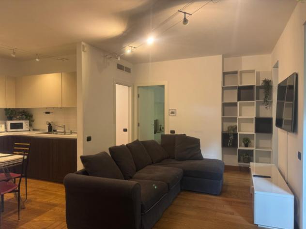 Appartamento di 69 m² con 2 locali e box auto in affitto a Milano - Foto 5
