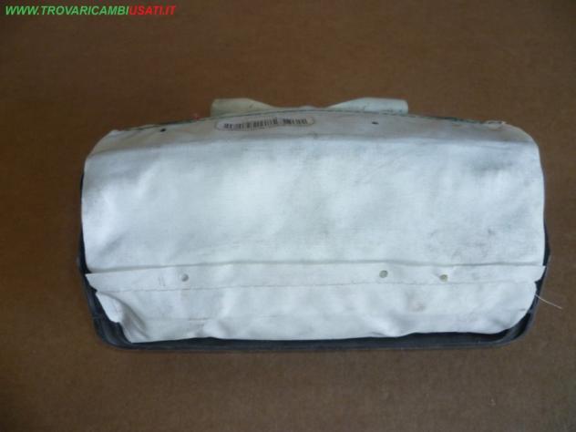 DISPOSITIVO AIR-BAG lato passeggero 1 SPINA VERDE FIAT BRAVO (198-3L)  Carrozzeria  Sicurezza  Airbag  Air-bag passeggero FIAT - BRAVO - 01-03-2007 -