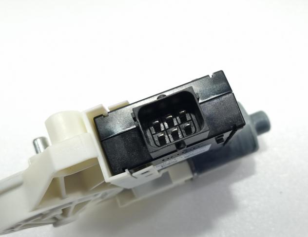MOTORINO ALZAVETRO ANTERIORE DESTRA FIAT 500 X Serie 0130822665 (15) - Foto 7