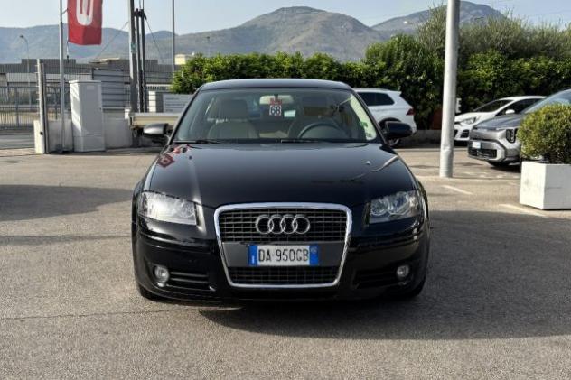 AUDI A3 SPB 2.0 16V TDI Ambiente rif. 24063572 - Foto 2