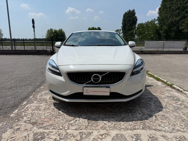 Volvo V40 T2 Momentum - Foto 2