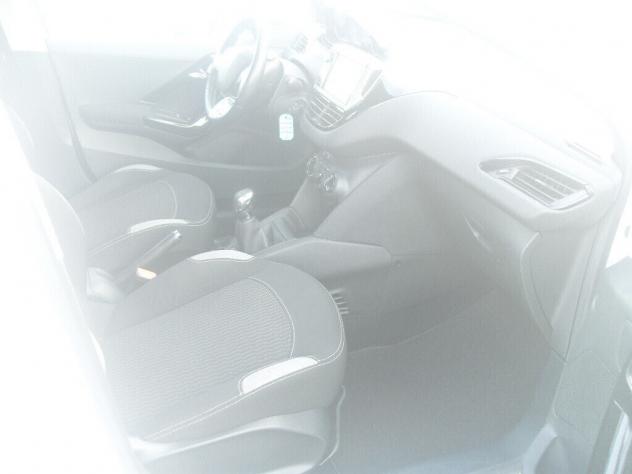 Peugeot 208 BlueHDi 75 5 porte Allure - 2015 - Foto 9