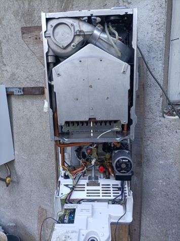 CALDAIA RIELLO ALTARESA CONDENSAZIONE GAS METANO - Foto 2