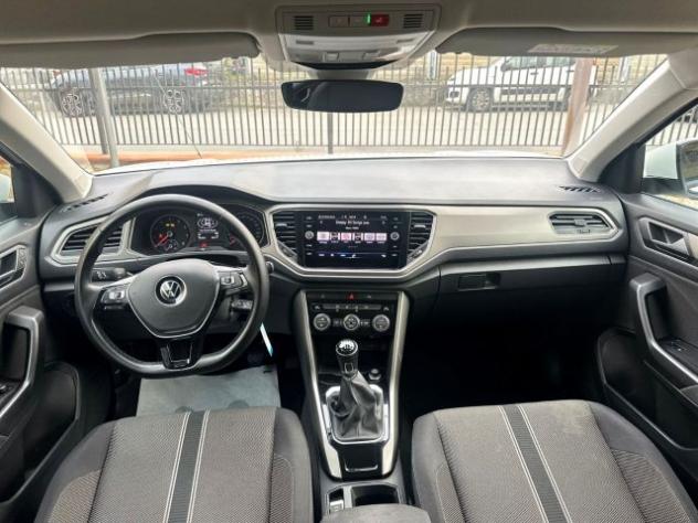 VOLKSWAGEN T-Roc 1.0 TSI Business BlueMotion Technology rif. 23184277 - Foto 10