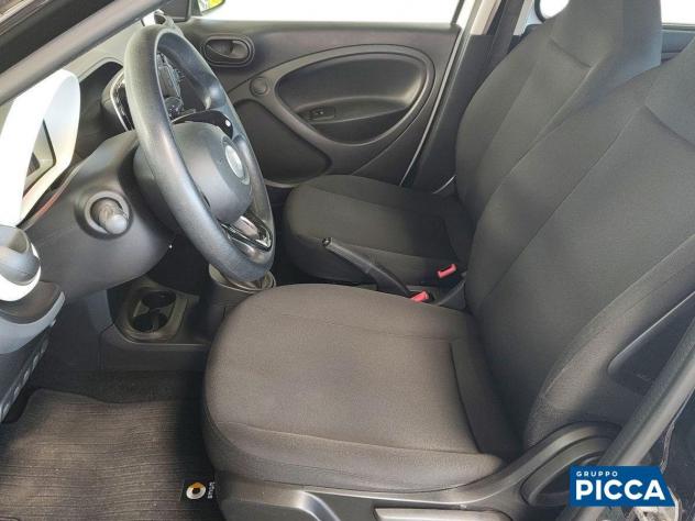 smart forfour II 2015 1.0 Youngster 71cv c/S.S. - Foto 6