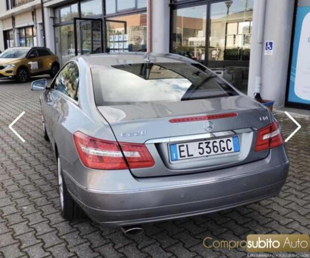 MERCEDES-BENZ E 220 CDI Coupé BlueEFFICIENCY rif. 23908328 - Foto 3