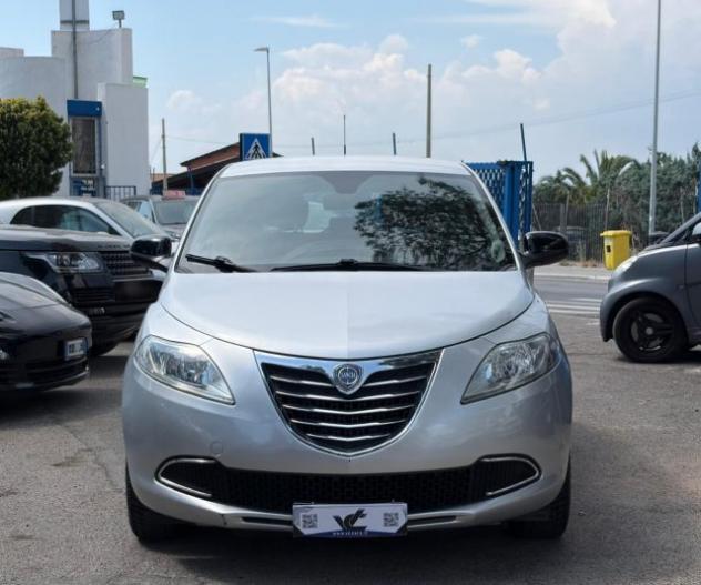 LANCIA Ypsilon 1.2 69 CV 5 porte Silver rif. 23838265 - Foto 2