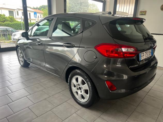 Ford Fiesta 1.5 TDCi 5 porte Titanium - Foto 6