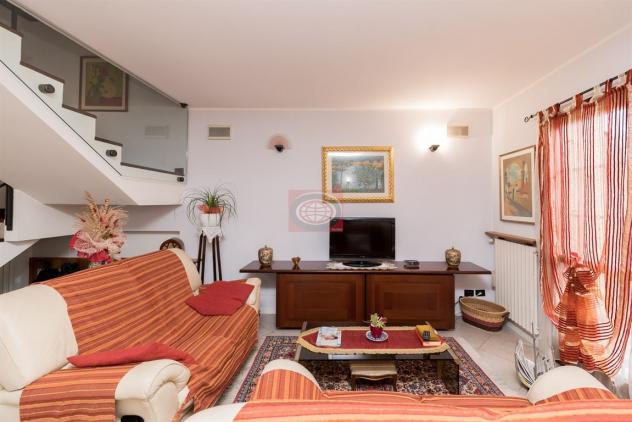 SAN MAURO IN VALLE: ... SPLENDIDA porzione di bifamiliare in contesto UNICO !! - Foto 10