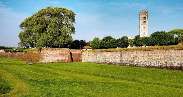 Terratetto in vendita a San Concordio Contrada - Lucca 100 mq Rif: 1247992