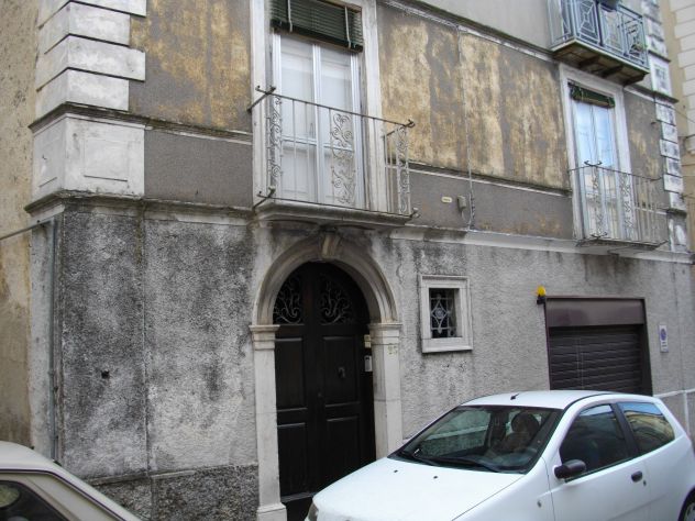 Moliterno Centro paese 3 livelli