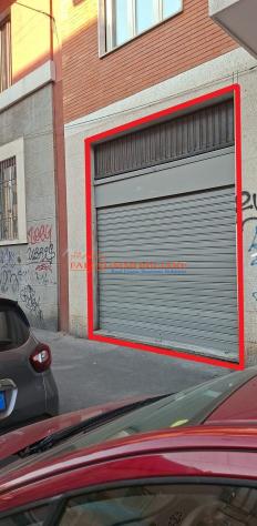 MILANO, VIA RUBENS - NEGOZIO A REDDITO 8,3% 1 LUCE - Foto 7