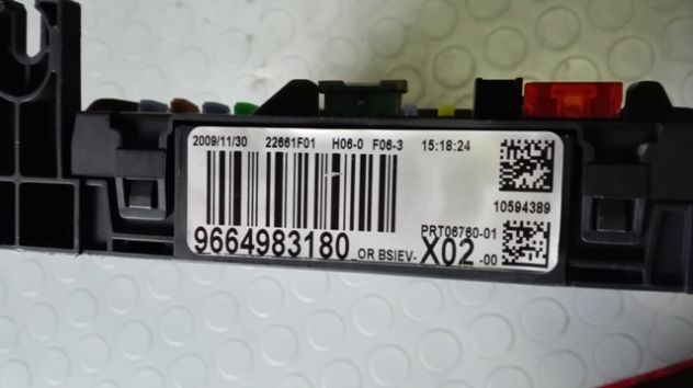 Body computer Citroen C3 Picasso del 2010 (9664983180) - Foto 3