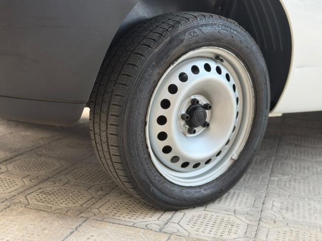FIAT Doblò 1.6 Mjt 16v 120cv LOUNGE MAXI - Foto 9