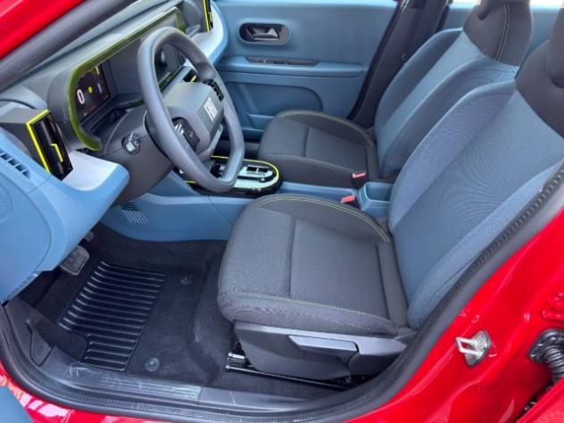 FIAT Grande Panda 1.2 100CV Hybrid POP AUTOMATICA NUOVO rif. 23770213 - Foto 8